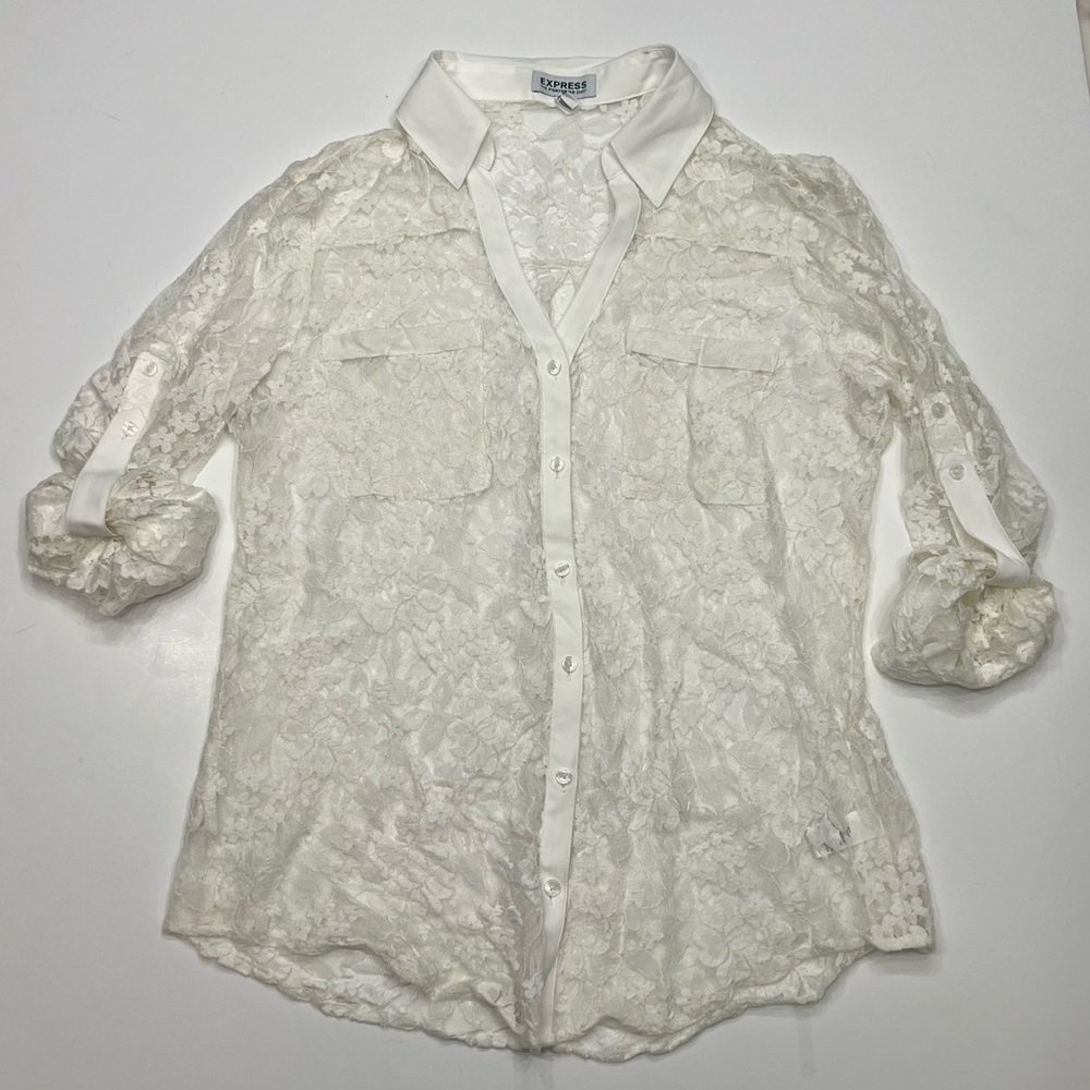 Express Medium Portofino Lace Button Up Blouse